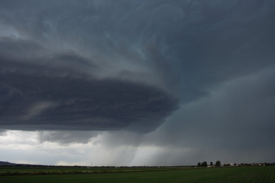 cumulonimbus supercell_thunderstorm : Scottsbluff, Nebraska, USA   10 June 2006