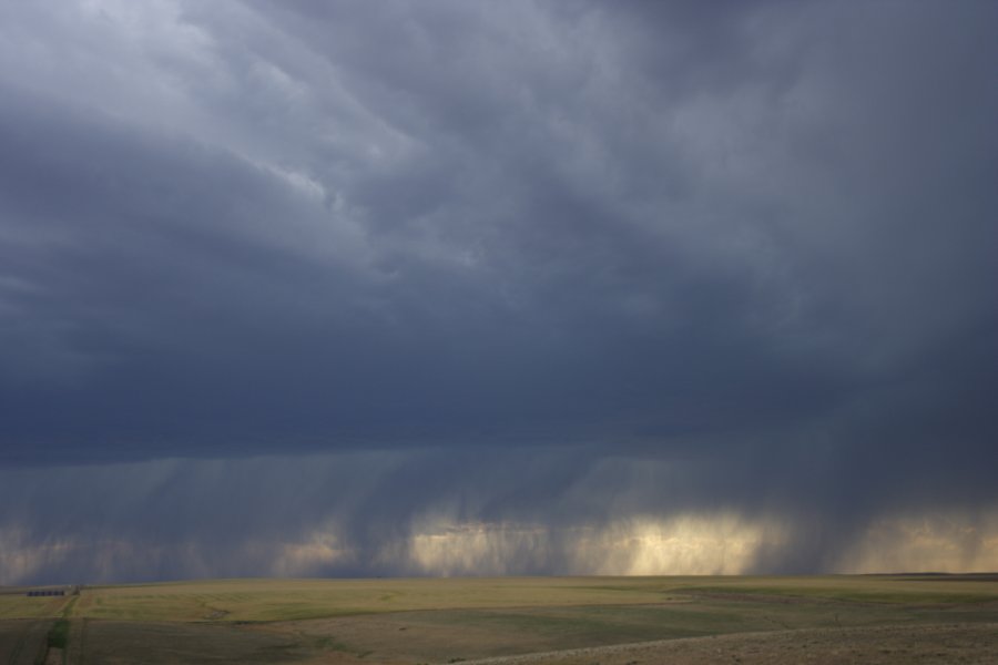 raincascade precipitation_cascade : S of Fort Morgan, Colorado, USA   11 June 2006