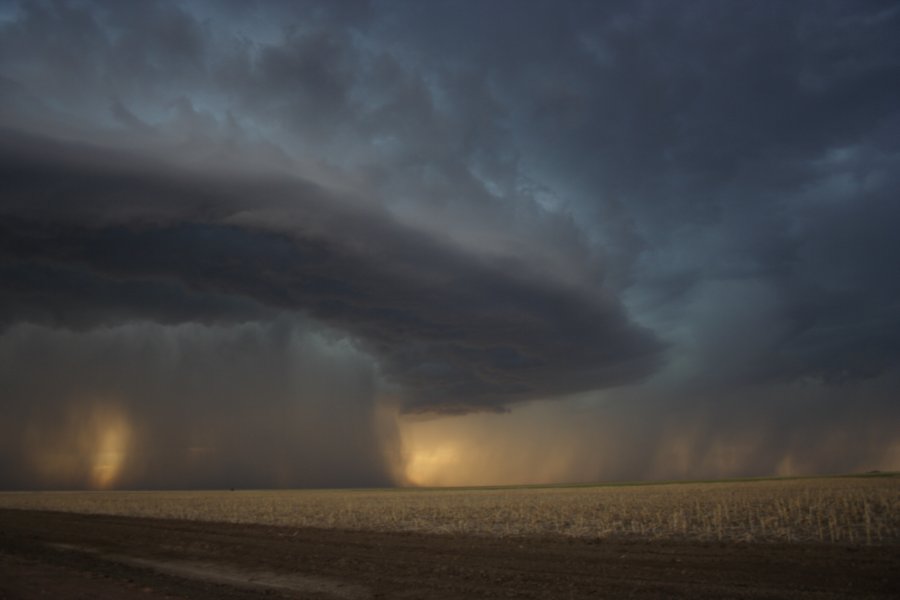 cumulonimbus thunderstorm_base : S of Fort Morgan, Colorado, USA   11 June 2006