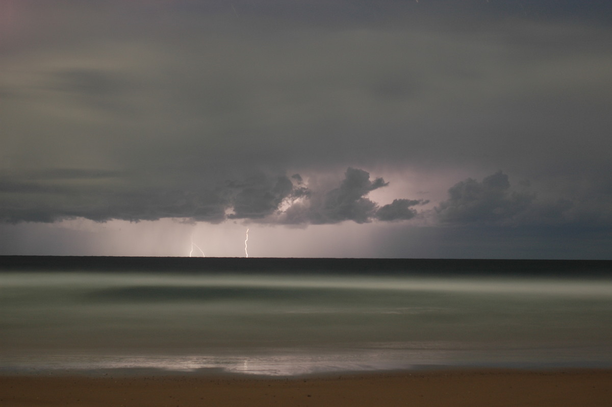 lightning lightning_bolts : Ballina, NSW   3 July 2006