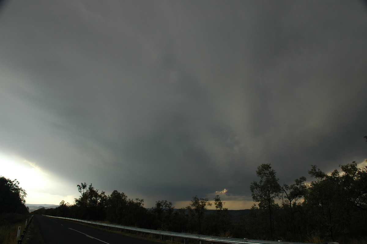 anvil thunderstorm_anvils : W of Tenterfield, NSW   8 November 2006