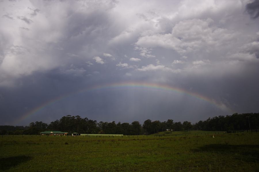 rainbow rainbow_pictures : S of Port Macquarie, NSW   13 November 2006