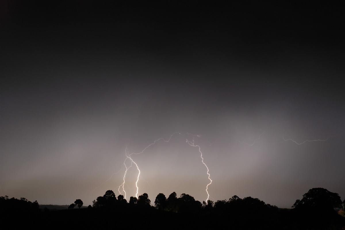 lightning lightning_bolts : McLeans Ridges, NSW   13 November 2006