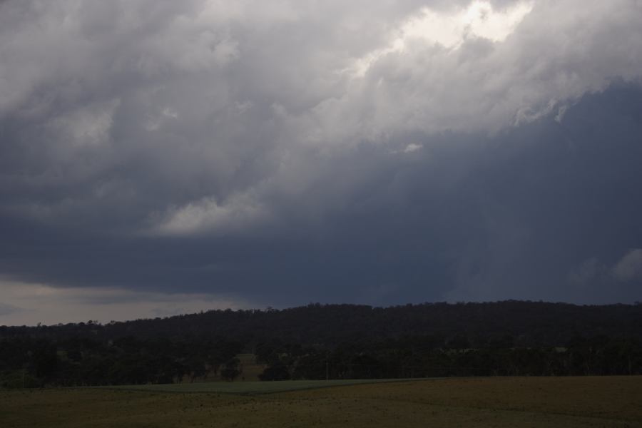 cumulonimbus supercell_thunderstorm : E of Guyra, NSW   27 November 2006