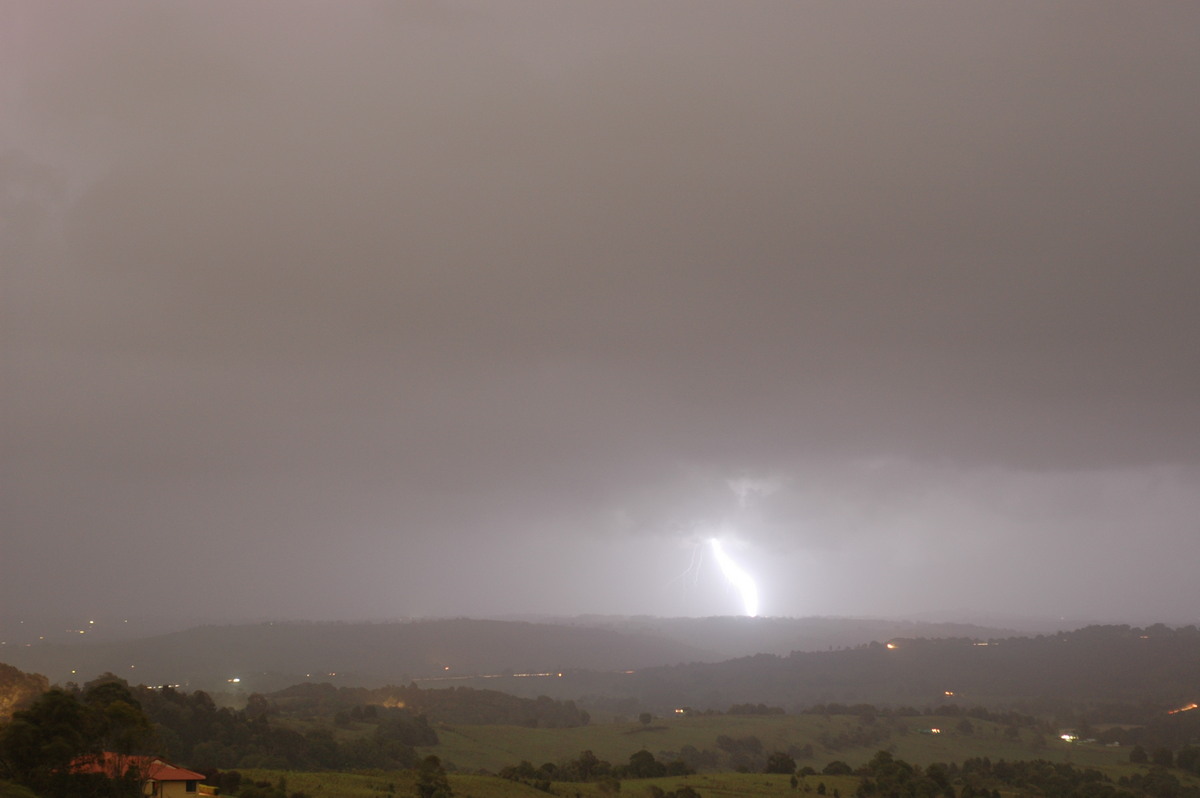lightning lightning_bolts : McLeans Ridges, NSW   29 November 2006
