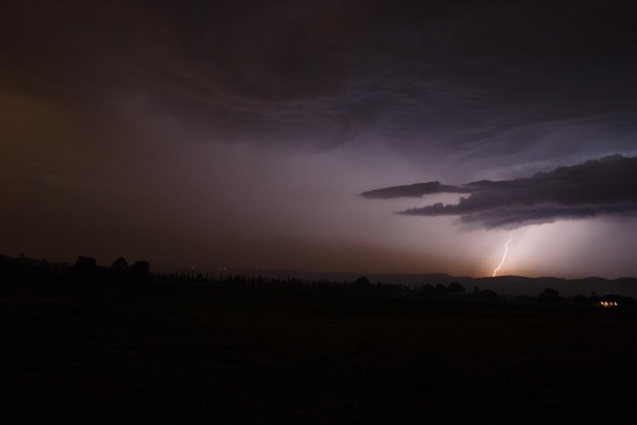 lightning lightning_bolts : near Yurramundi, NSW   23 January 2007
