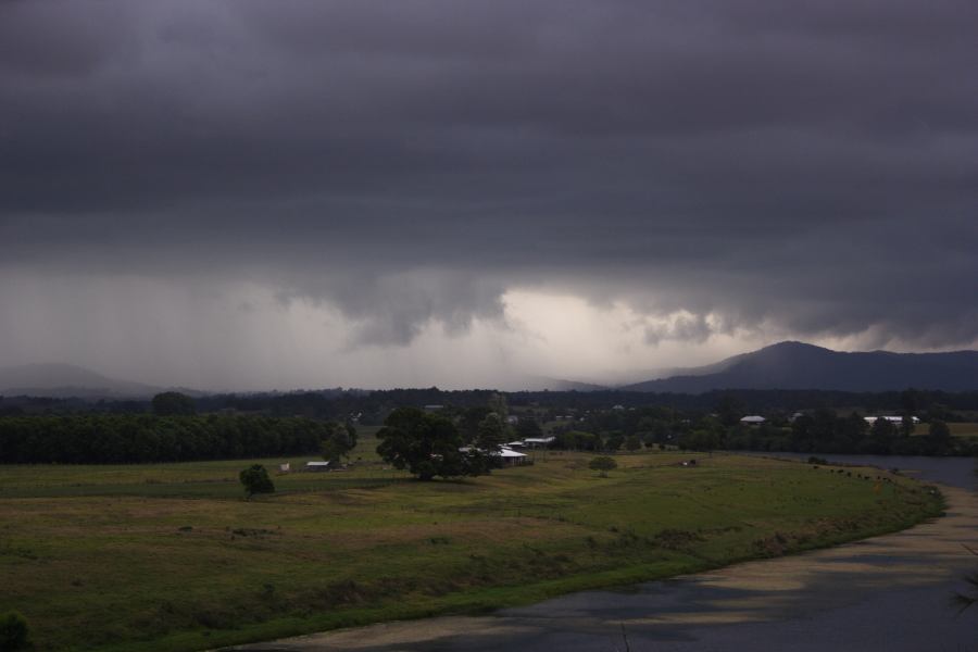 cumulonimbus thunderstorm_base : Kempsey, NSW   26 January 2007
