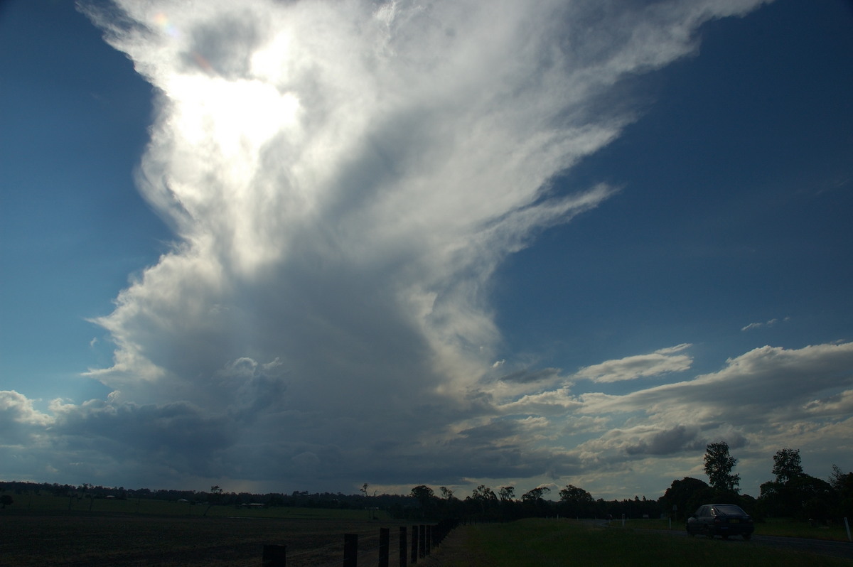 anvil thunderstorm_anvils : near Grafton, NSW   26 January 2007