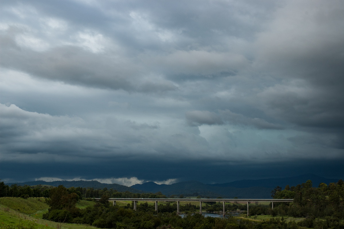 cumulonimbus thunderstorm_base : Jackadgery, NSW   26 January 2007