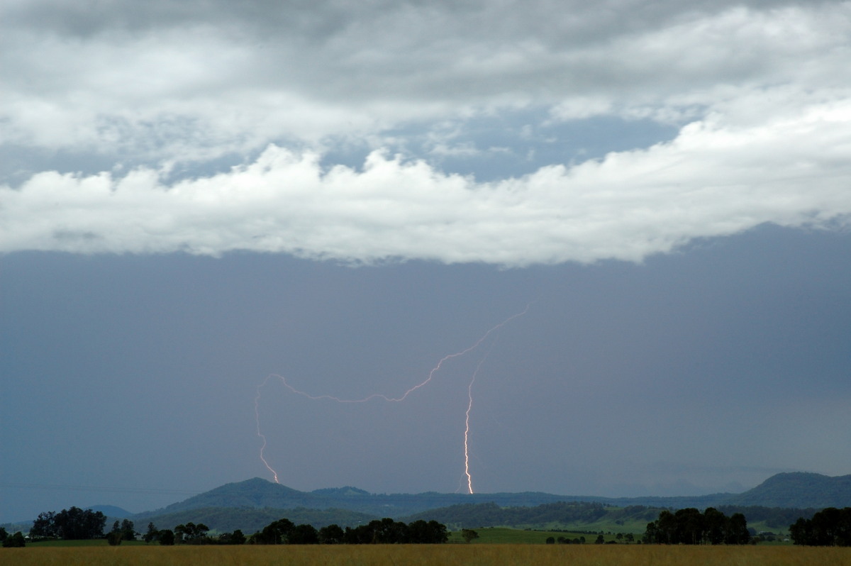 lightning lightning_bolts : N of Casino, NSW   31 January 2007