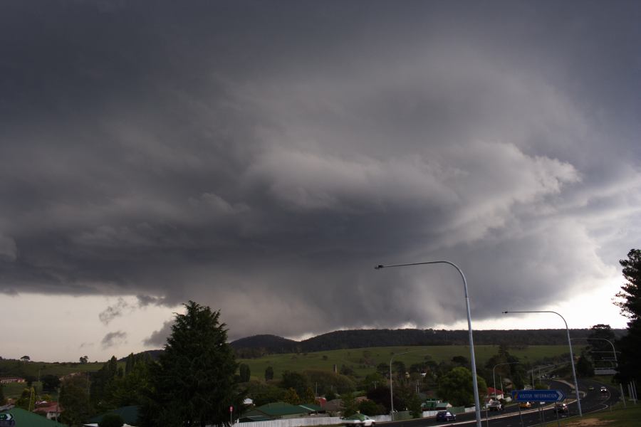 cumulonimbus thunderstorm_base : Lithgow, NSW   7 February 2007