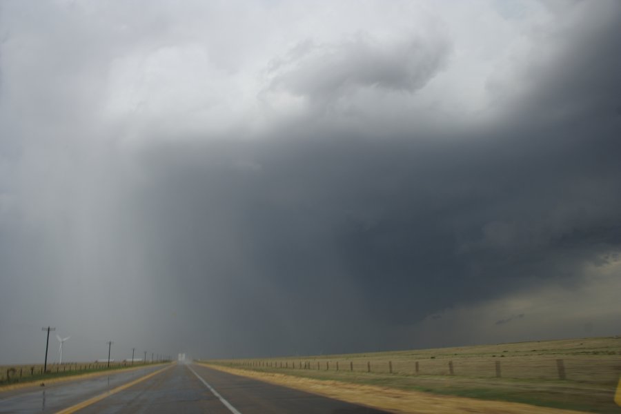 cumulonimbus thunderstorm_base : N of Springfield, Colorado, USA   21 April 2007