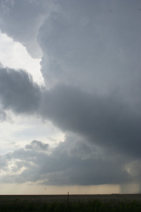 cumulonimbus supercell_thunderstorm : S of White Deer, Texas, USA   23 April 2007