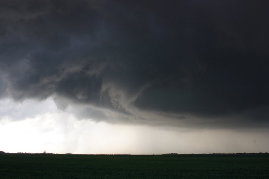 wallcloud thunderstorm_wall_cloud : Nickerson, Kansas, USA   24 April 2007