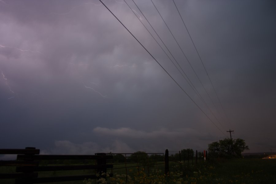 lightning lightning_bolts : Fredericksburg, Texas, USA   2 May 2007