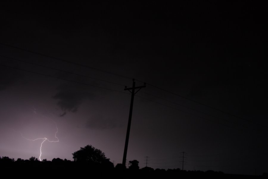 lightning lightning_bolts : E of Colbert, Oklahoma, USA   7 May 2007