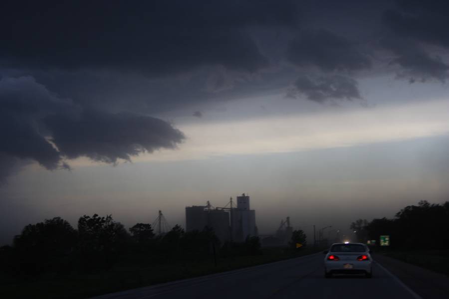 shelfcloud shelf_cloud : near Dorchester, Nebraska, USA   14 May 2007