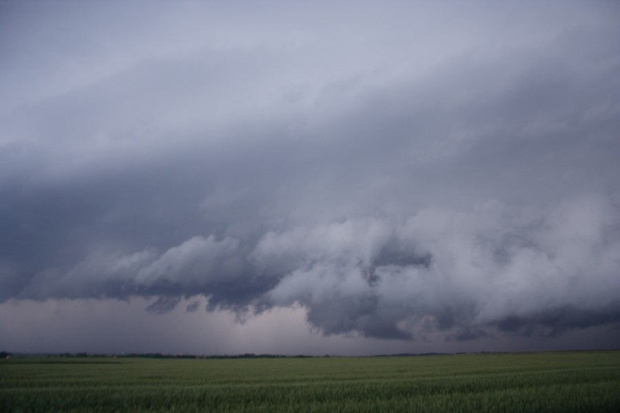 cumulonimbus thunderstorm_base : N of Ogallah, Kansas, USA   22 May 2007