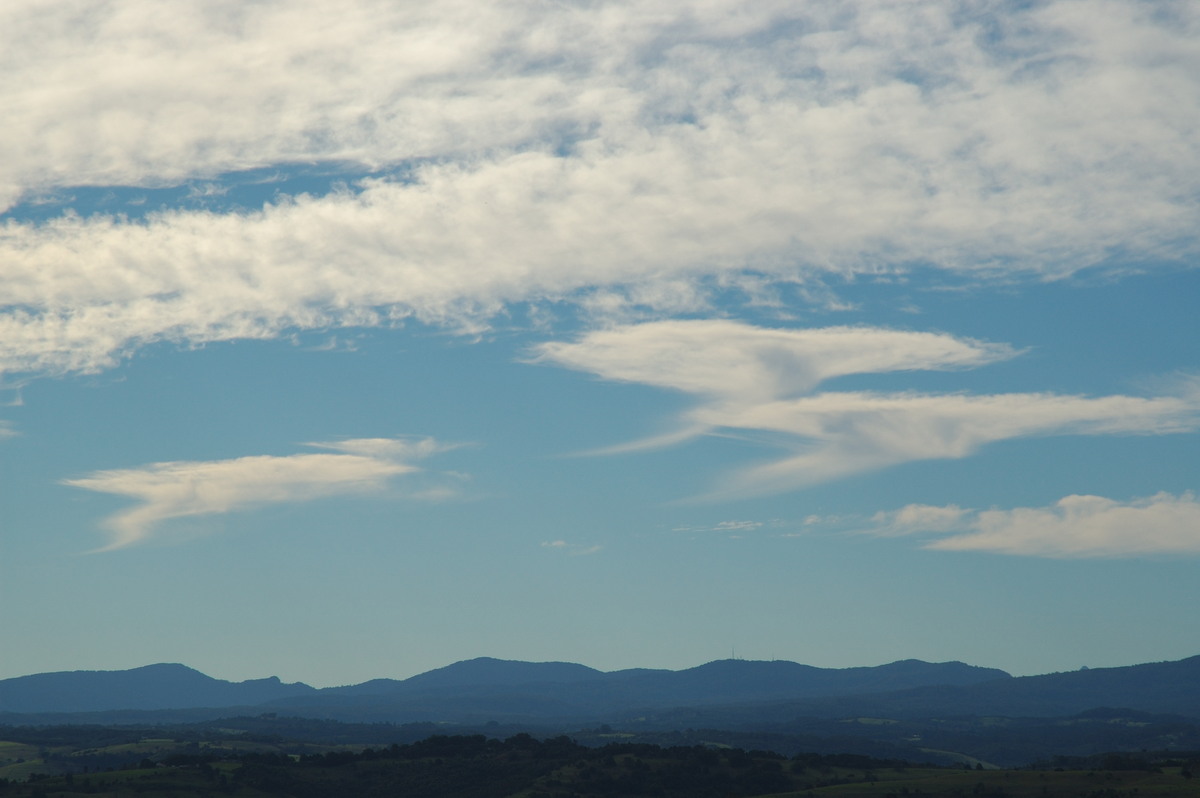 cirrus cirrus_cloud : McLeans Ridges, NSW   22 May 2007
