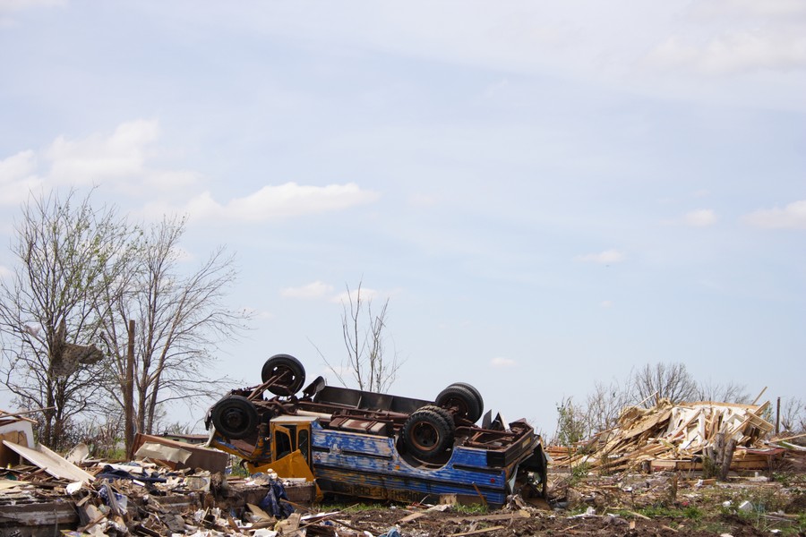 disasters storm_damage : Greensburg, Kansas, USA   25 May 2007