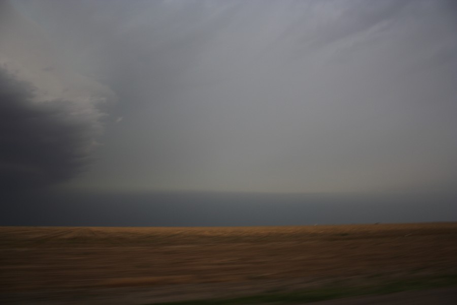 cumulonimbus supercell_thunderstorm : E of Keyes, Oklahoma, USA   31 May 2007