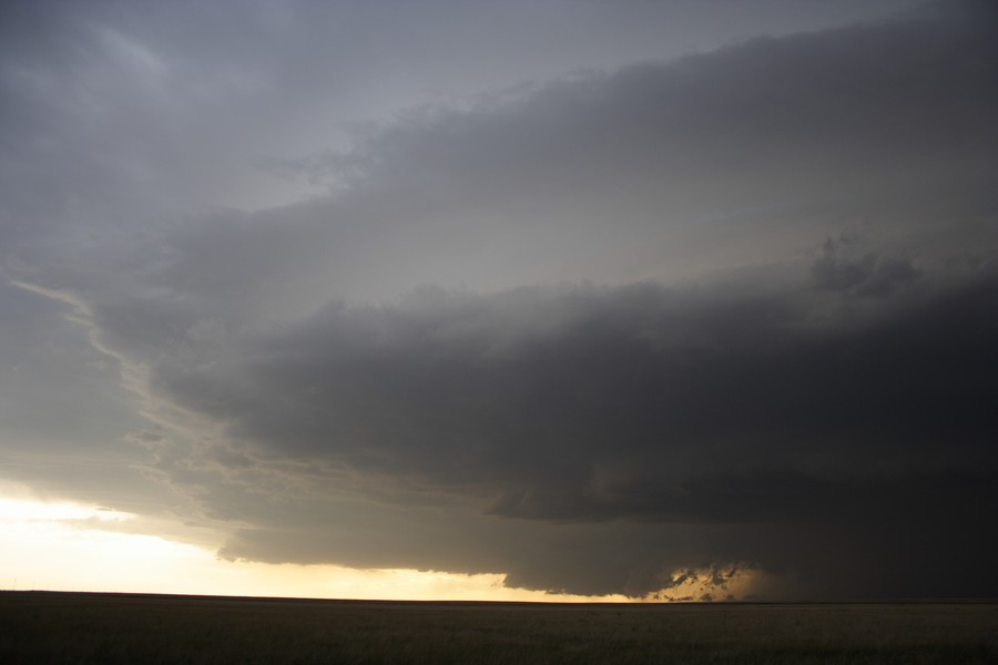 wallcloud thunderstorm_wall_cloud : E of Keyes, Oklahoma, USA   31 May 2007