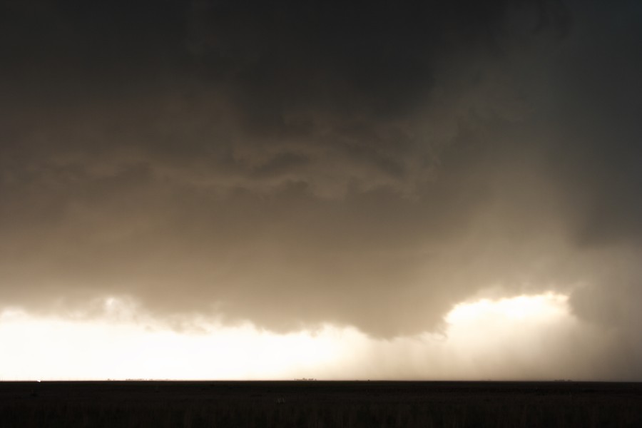 wallcloud thunderstorm_wall_cloud : W of Guyman, Oklahoma, USA   31 May 2007