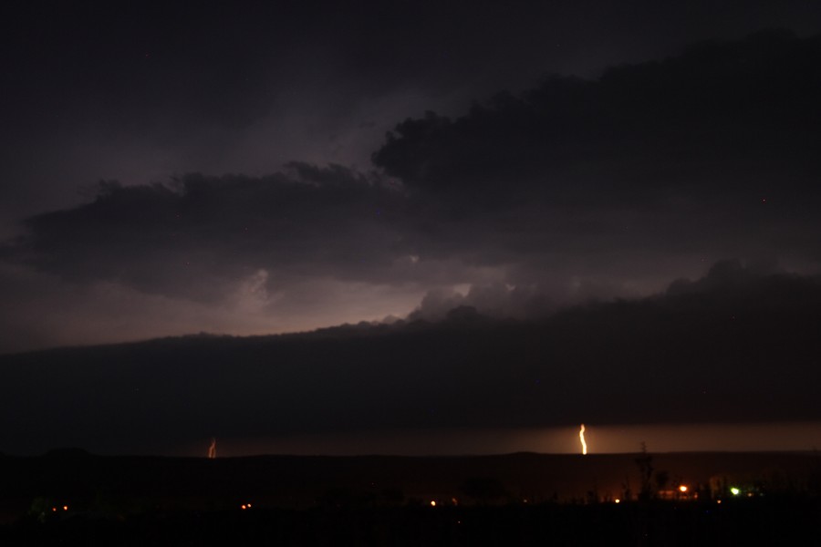lightning lightning_bolts : near Canadian, Texas, USA   31 May 2007
