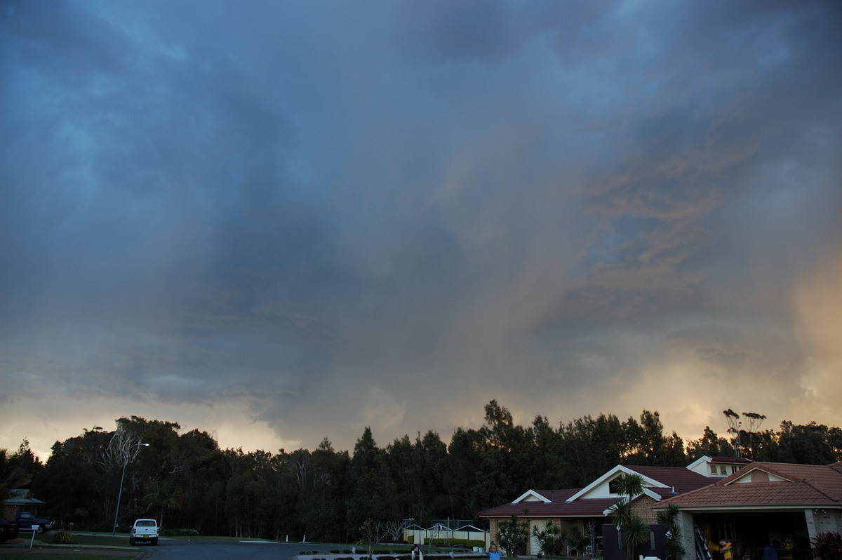 raincascade precipitation_cascade : Lake Cathie, NSW   14 September 2007