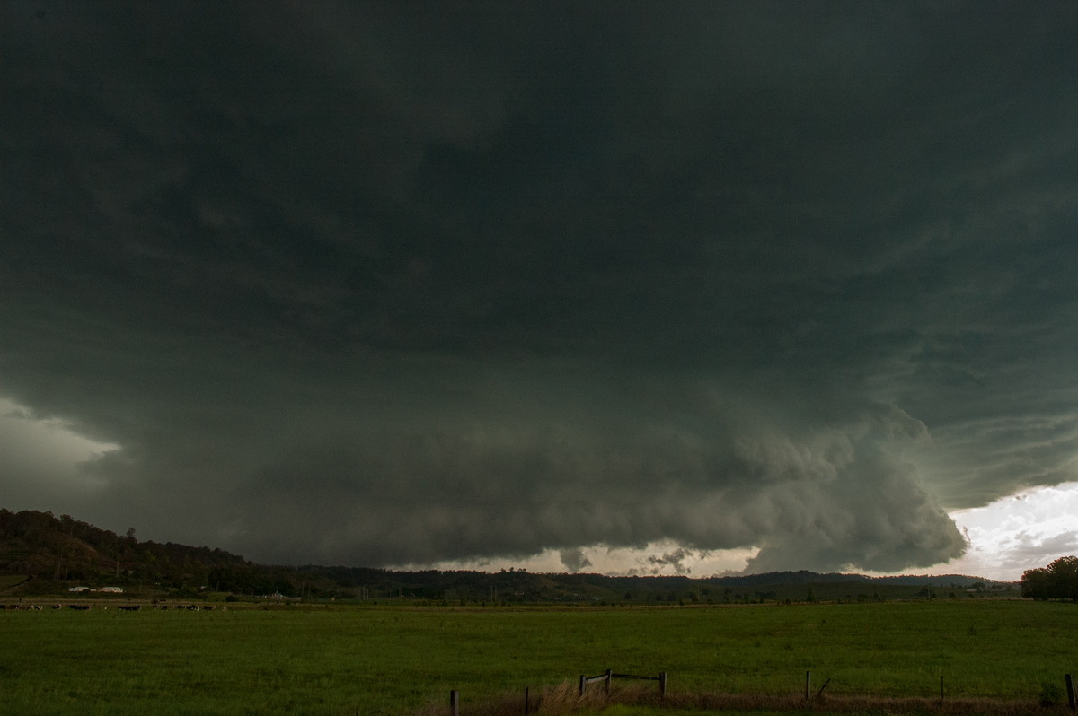 cumulonimbus supercell_thunderstorm : South Lismore, NSW   9 October 2007