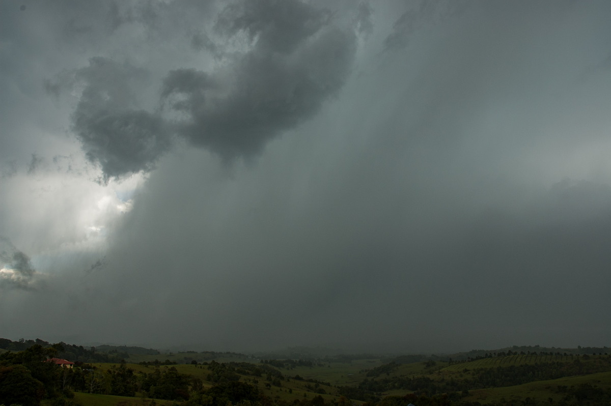 cumulonimbus supercell_thunderstorm : McLeans Ridges, NSW   26 October 2007