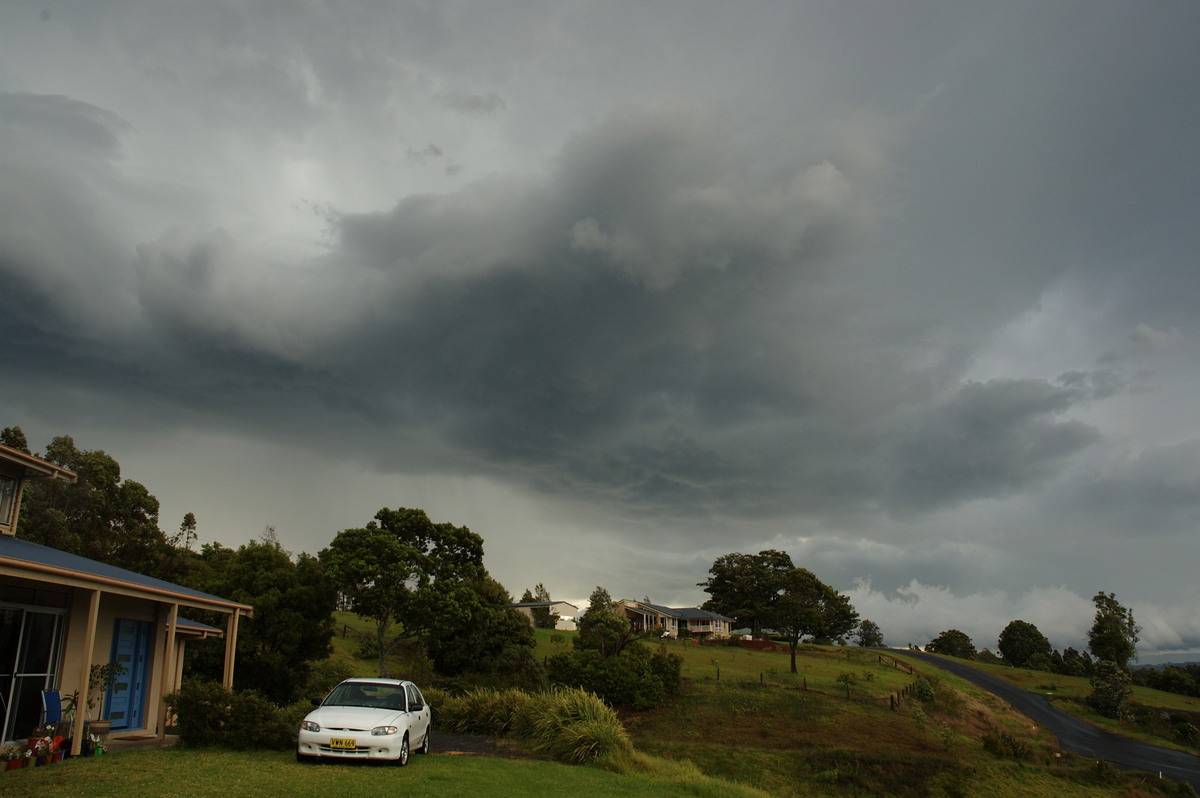 cumulonimbus thunderstorm_base : McLeans Ridges, NSW   26 October 2007