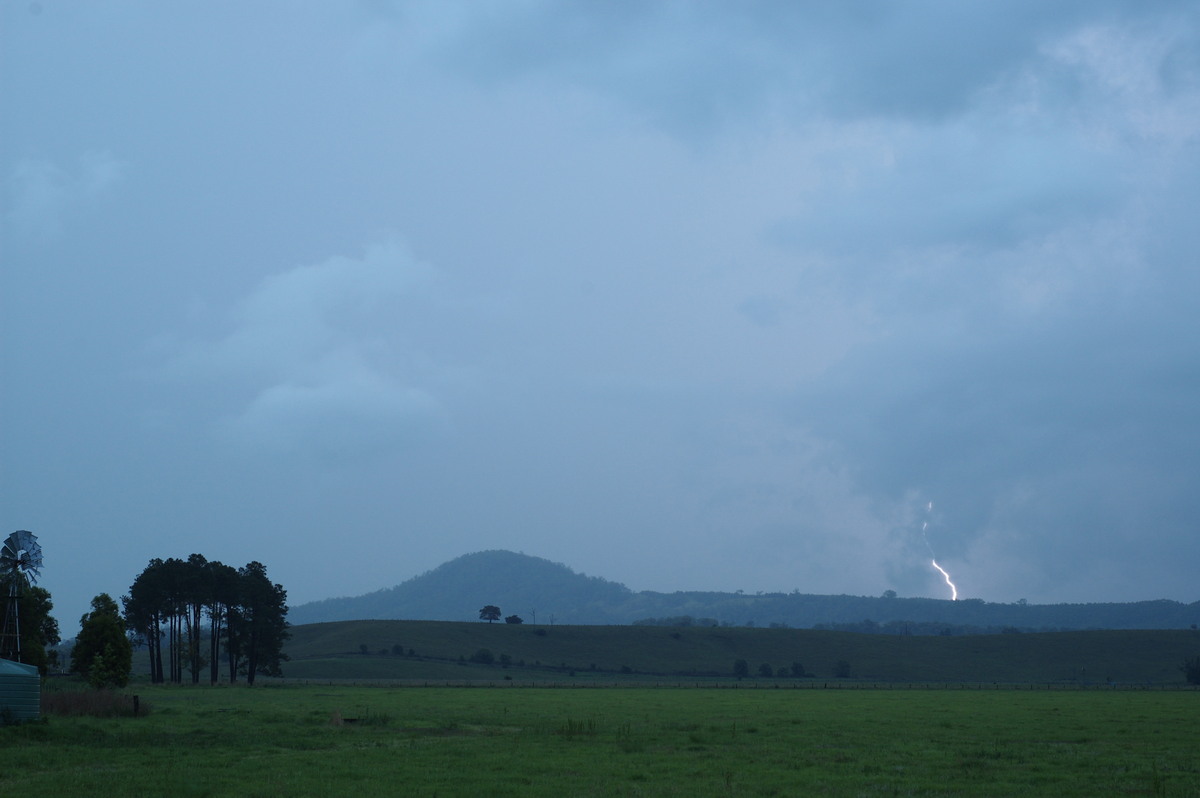 lightning lightning_bolts : near Kyogle, NSW   28 October 2007
