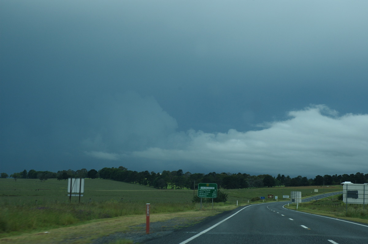 cumulonimbus thunderstorm_base : Tenterfield, NSW   23 November 2007