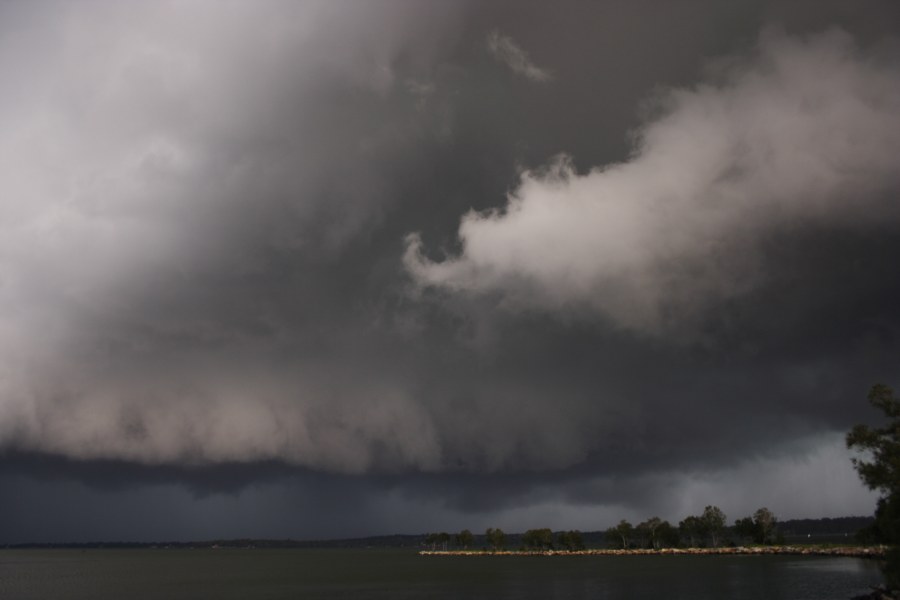 cumulonimbus supercell_thunderstorm : Toukley area, NSW   9 December 2007