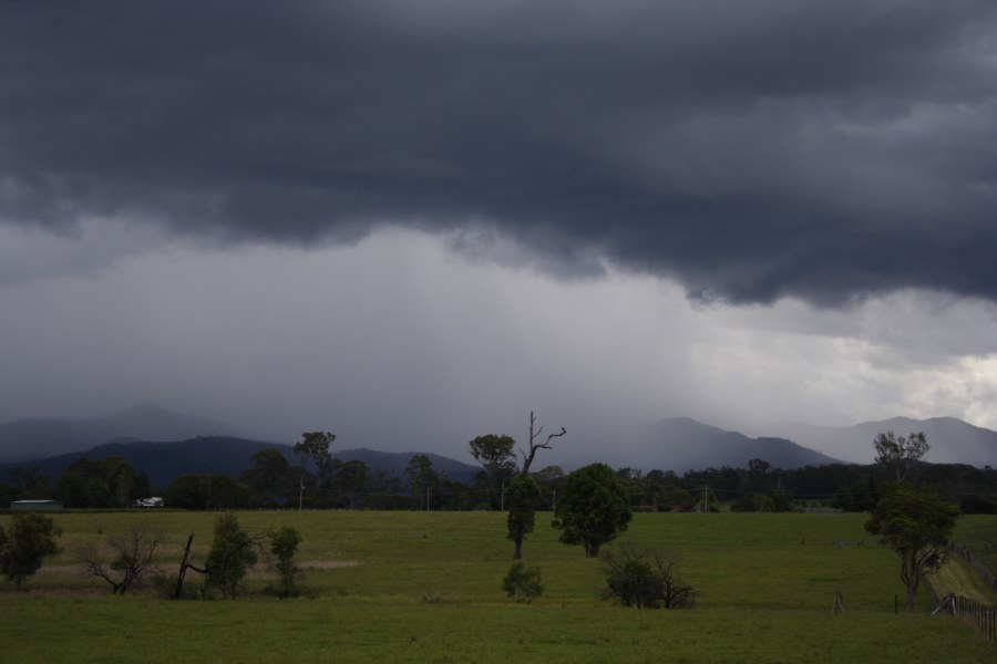 raincascade precipitation_cascade : NW of Kempsey, NSW   10 December 2007