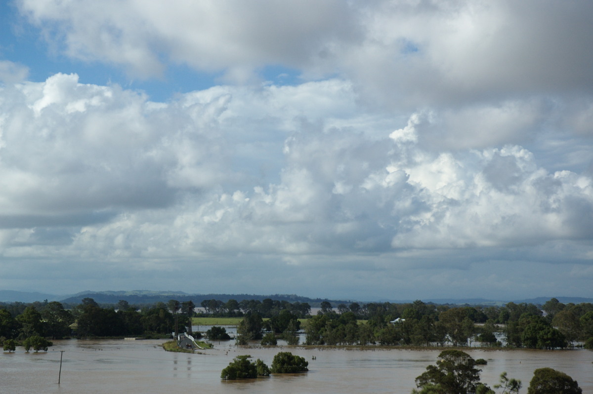 flashflooding flood_pictures : Coraki area, NSW   7 January 2008