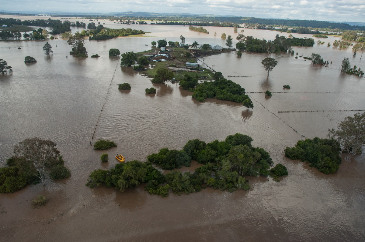 flashflooding flood_pictures : Coraki area, NSW   7 January 2008