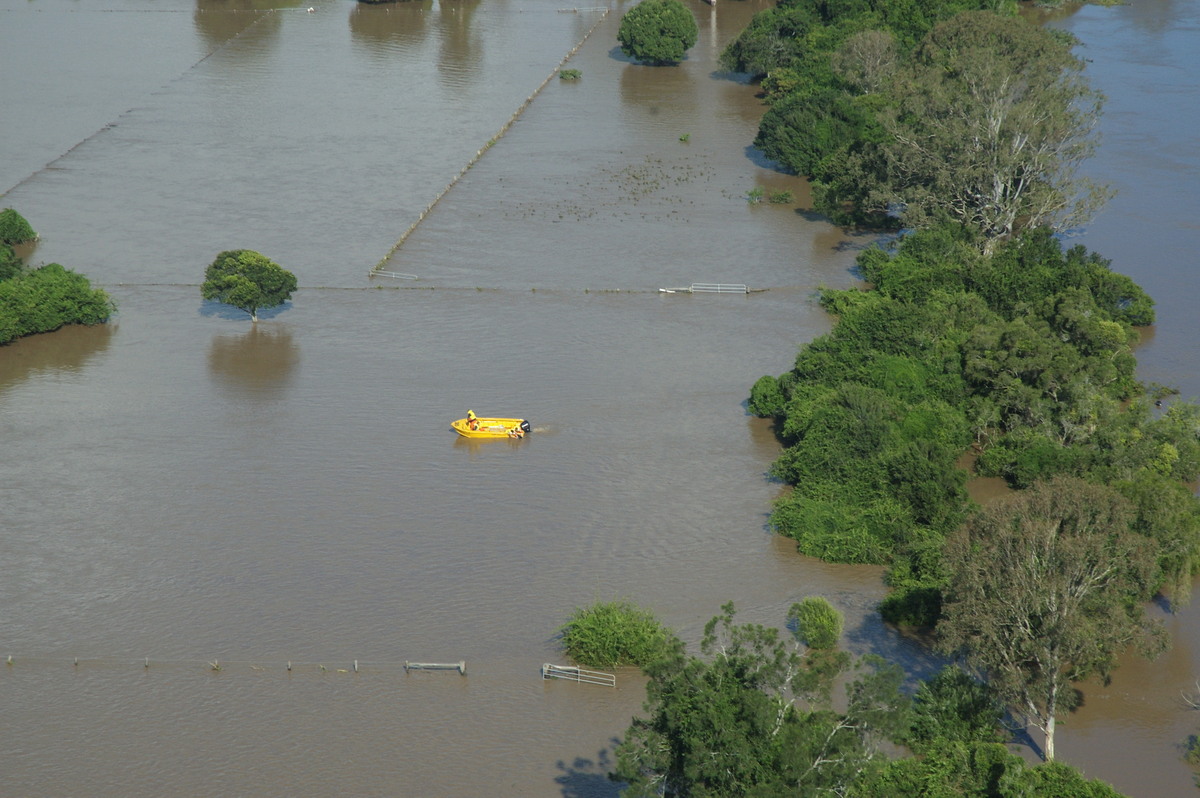 flashflooding flood_pictures : Coraki area, NSW   7 January 2008