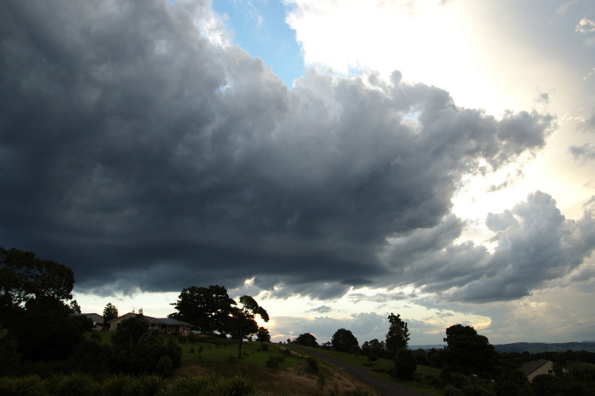 cumulonimbus thunderstorm_base : McLeans Ridges, NSW   26 March 2008
