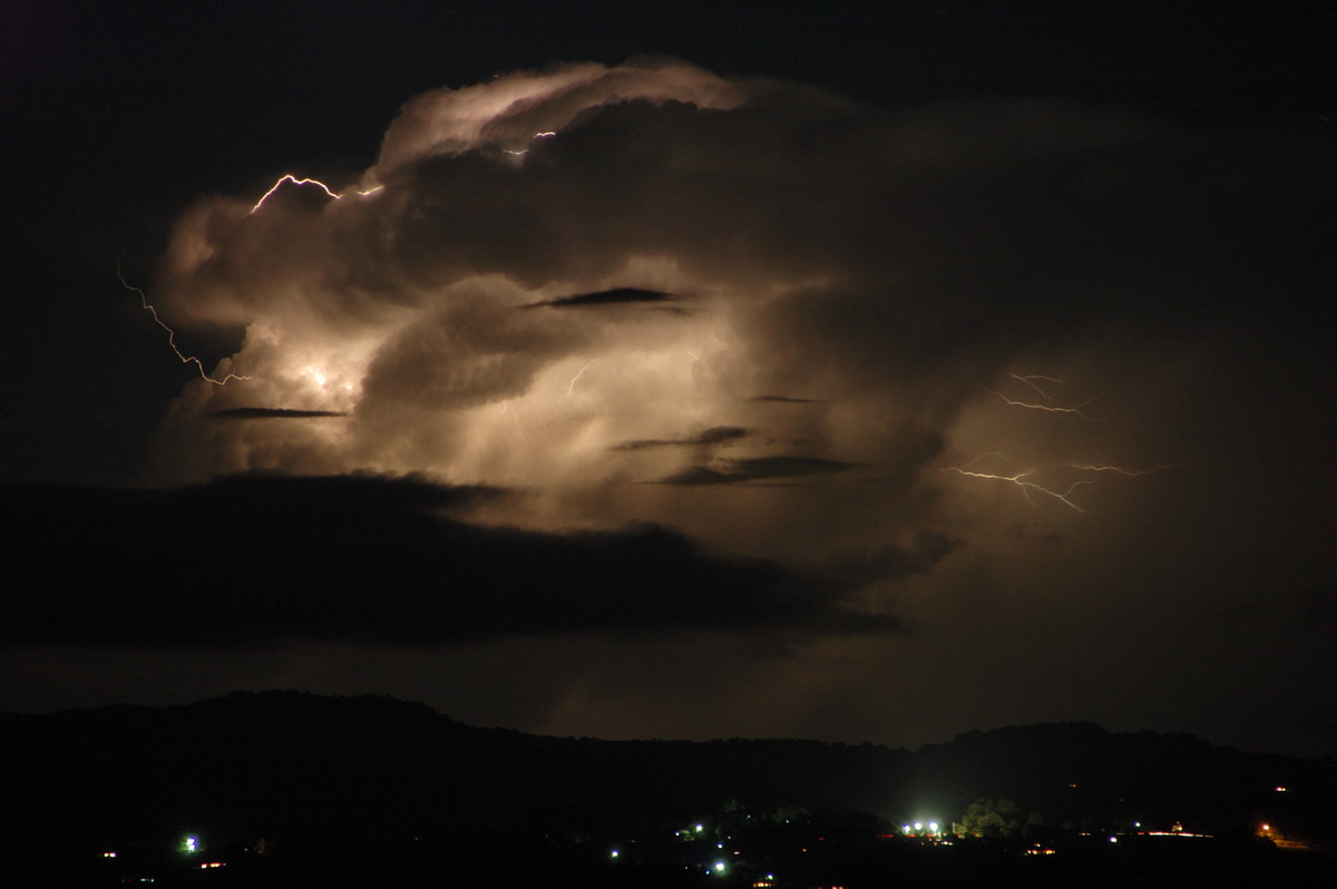 lightning lightning_bolts : McLeans Ridges, NSW   24 April 2008