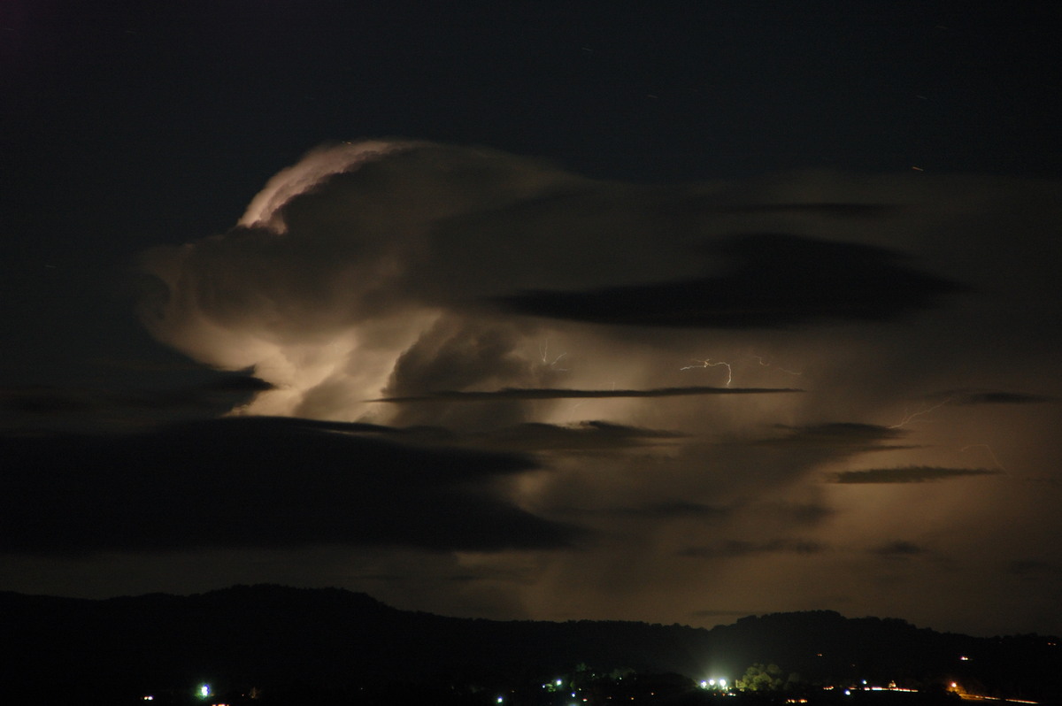 lightning lightning_bolts : McLeans Ridges, NSW   24 April 2008