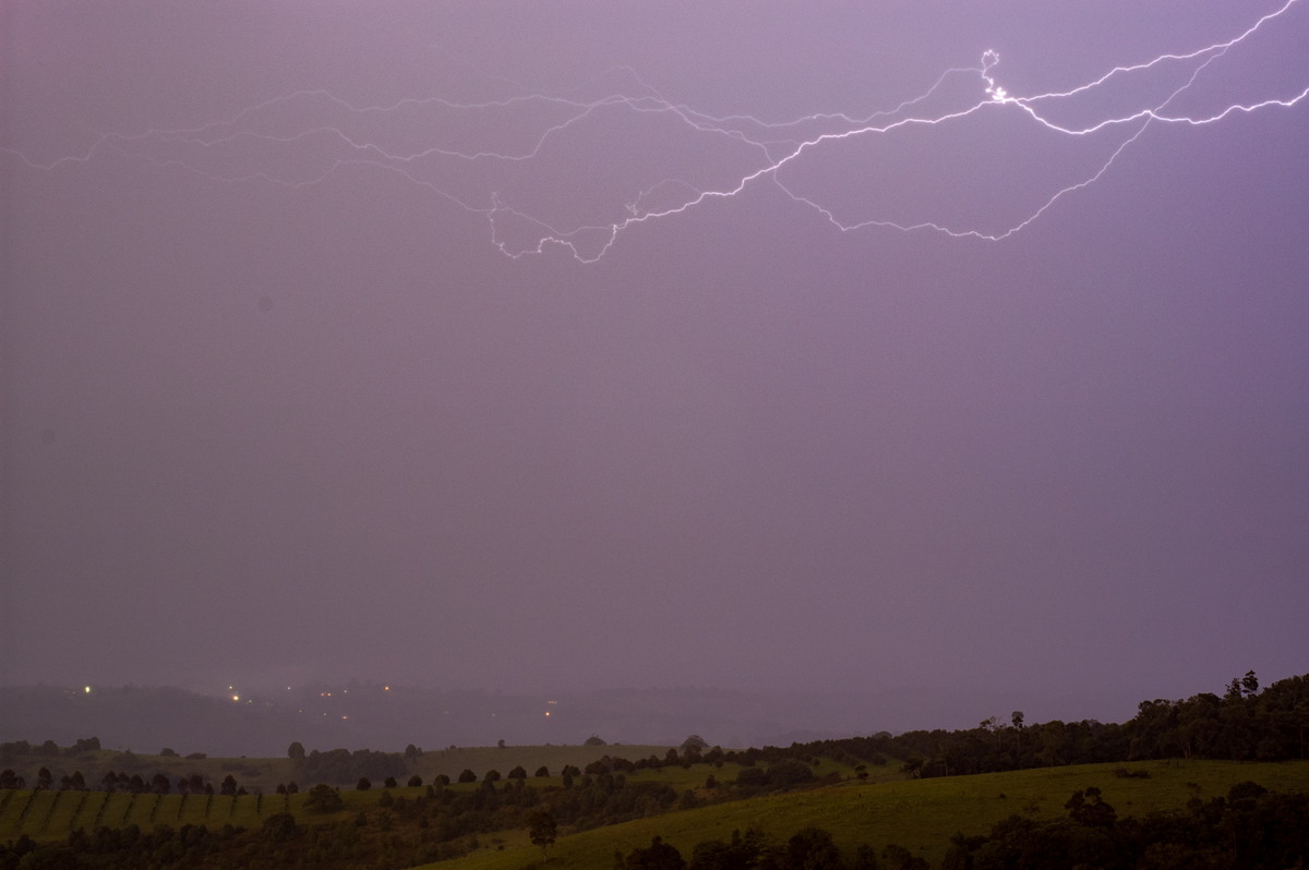 lightning lightning_bolts : McLeans Ridges, NSW   18 December 2008