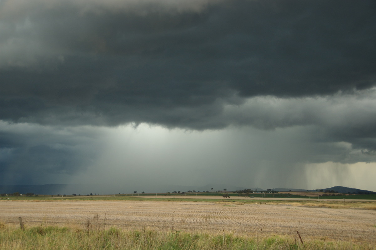 raincascade precipitation_cascade : near Killarney, QLD   24 January 2009