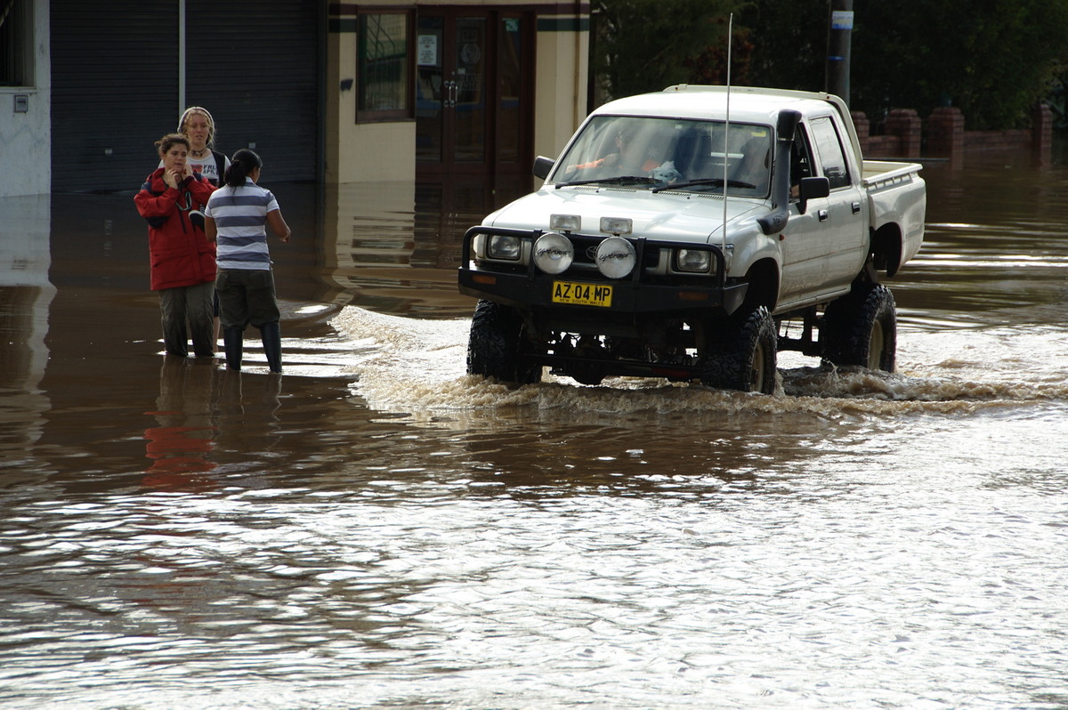 flashflooding flood_pictures : Lismore, NSW   22 May 2009