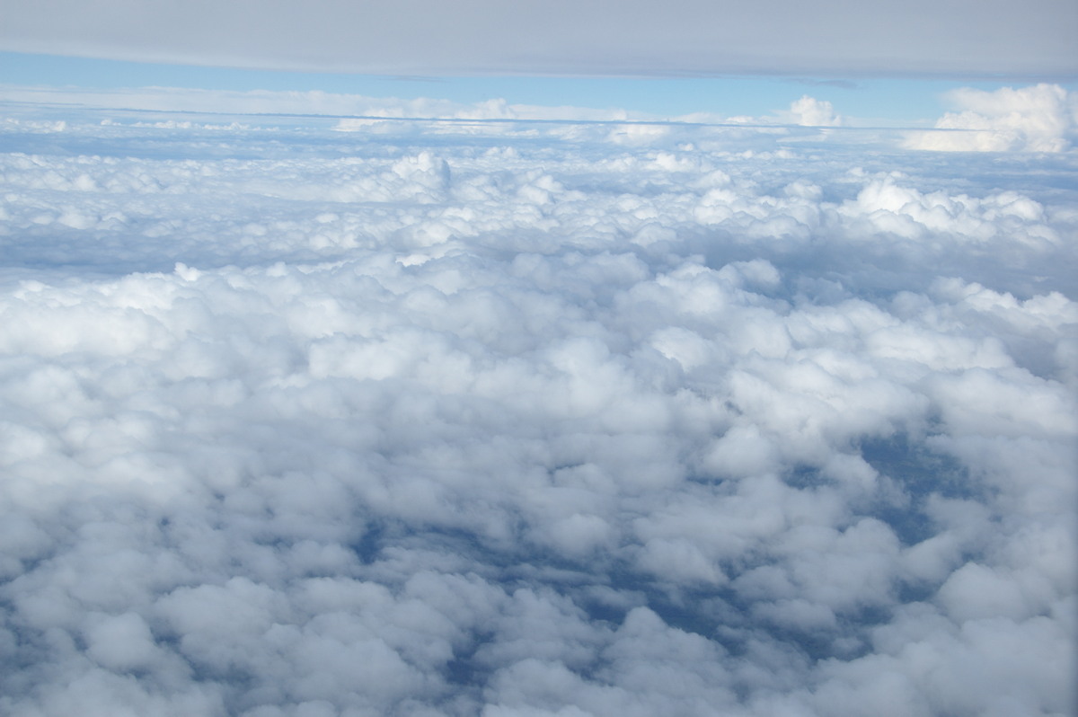cloudsflying clouds_taken_from_plane : VIC   20 August 2009