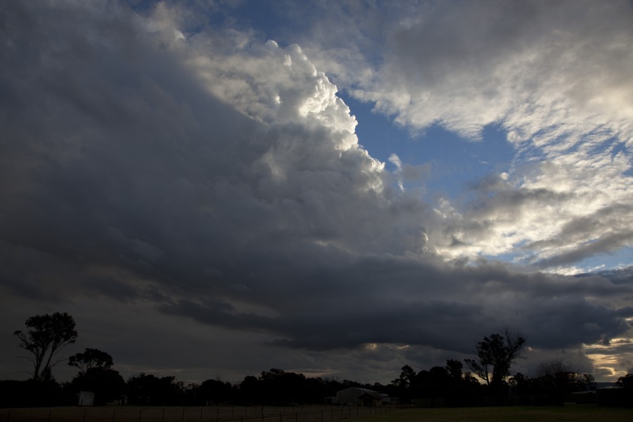 Storm weakens rapidly near sunset