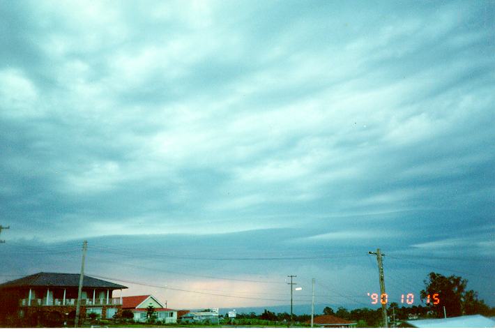 altocumulus altocumulus_cloud : Schofields, NSW   15 October 1990