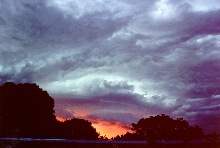 shelfcloud shelf_cloud : Ballina, NSW   23 December 1990