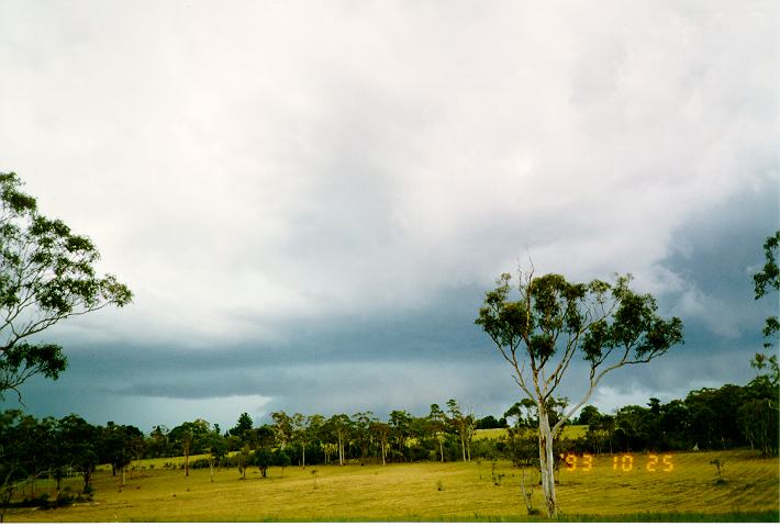 cumulonimbus thunderstorm_base : Wyee, NSW   25 October 1993